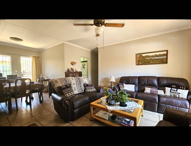 3 BEDROOM TOWNHOUSE RENTED IN GARSFONTEIN